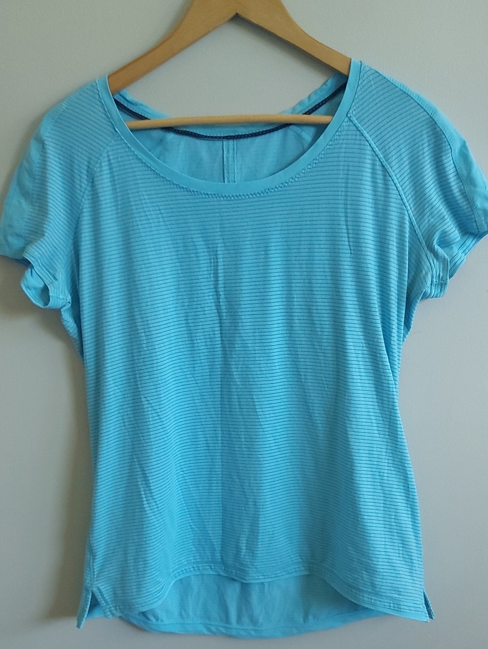 Lululemon Light Blue Women's Short Sleeve Tee